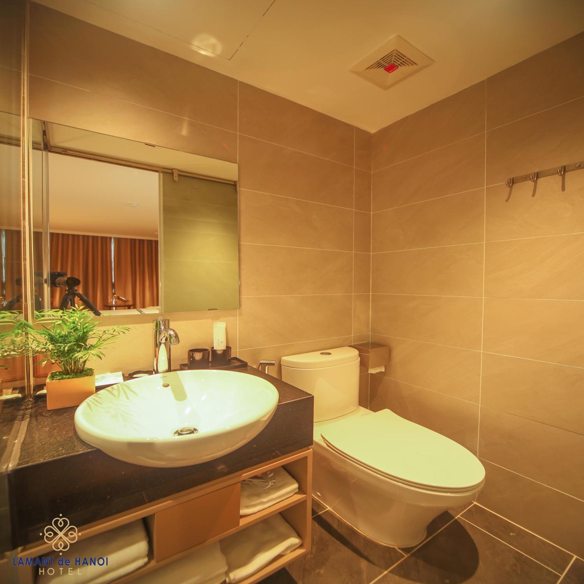 L'Amant De Hanoi Hotel - Khach San Lamant De Ha Noi エクステリア 写真